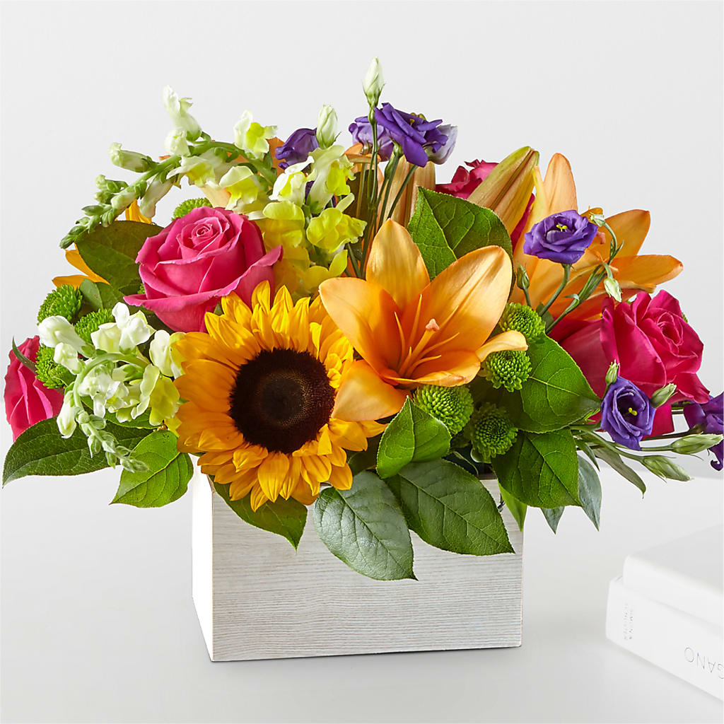 Best Day Box Bouquet – FLOWERS D & Y, Hendersonville TN