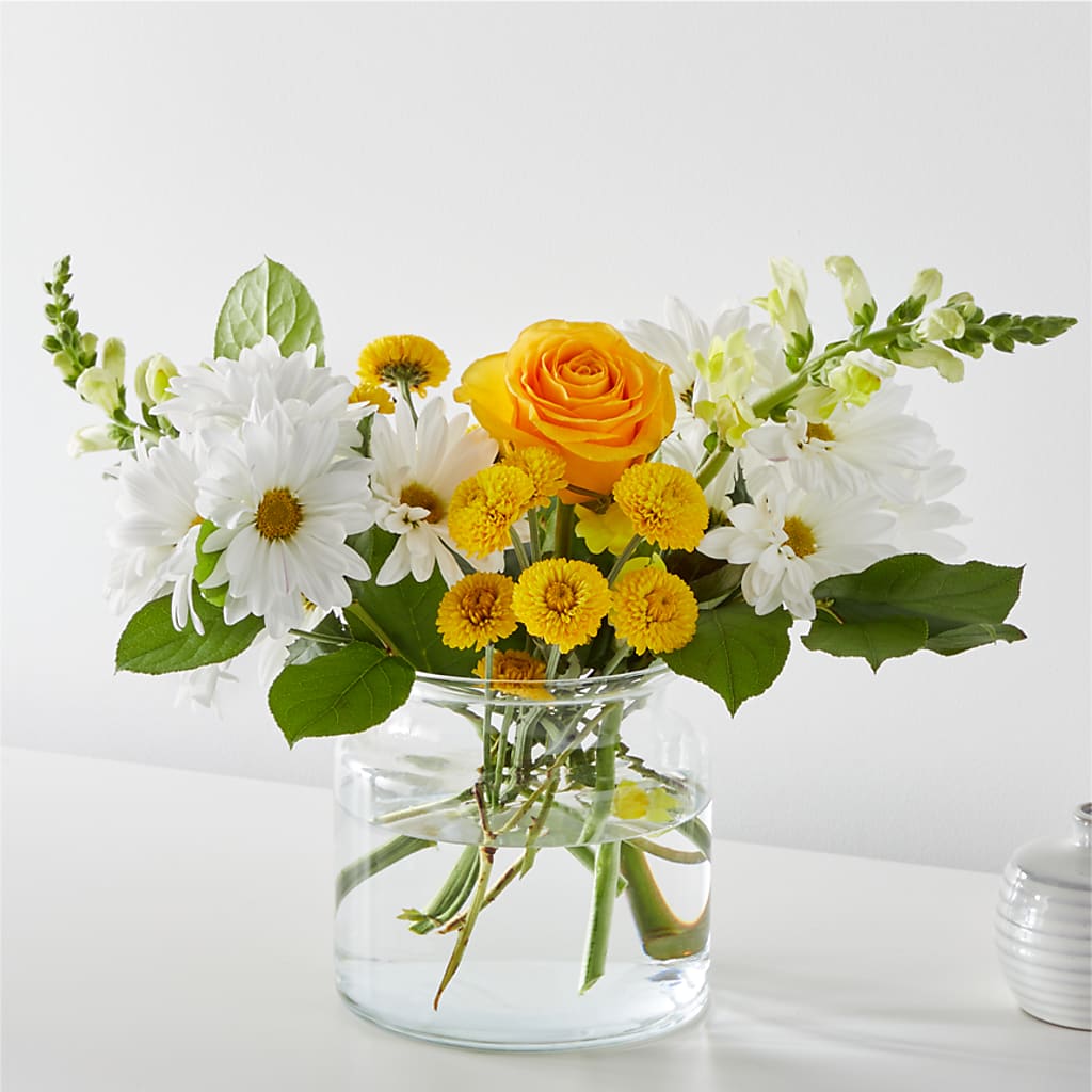 Sun Salutation Bouquet – FLOWERSDYY, Hendersonville TN