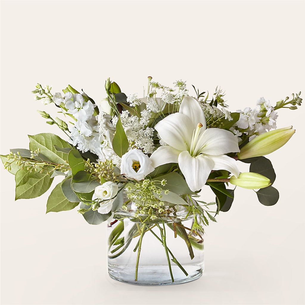 Alluring Elegance Bouquet – FLOWERSDYY, Hendersonville TN