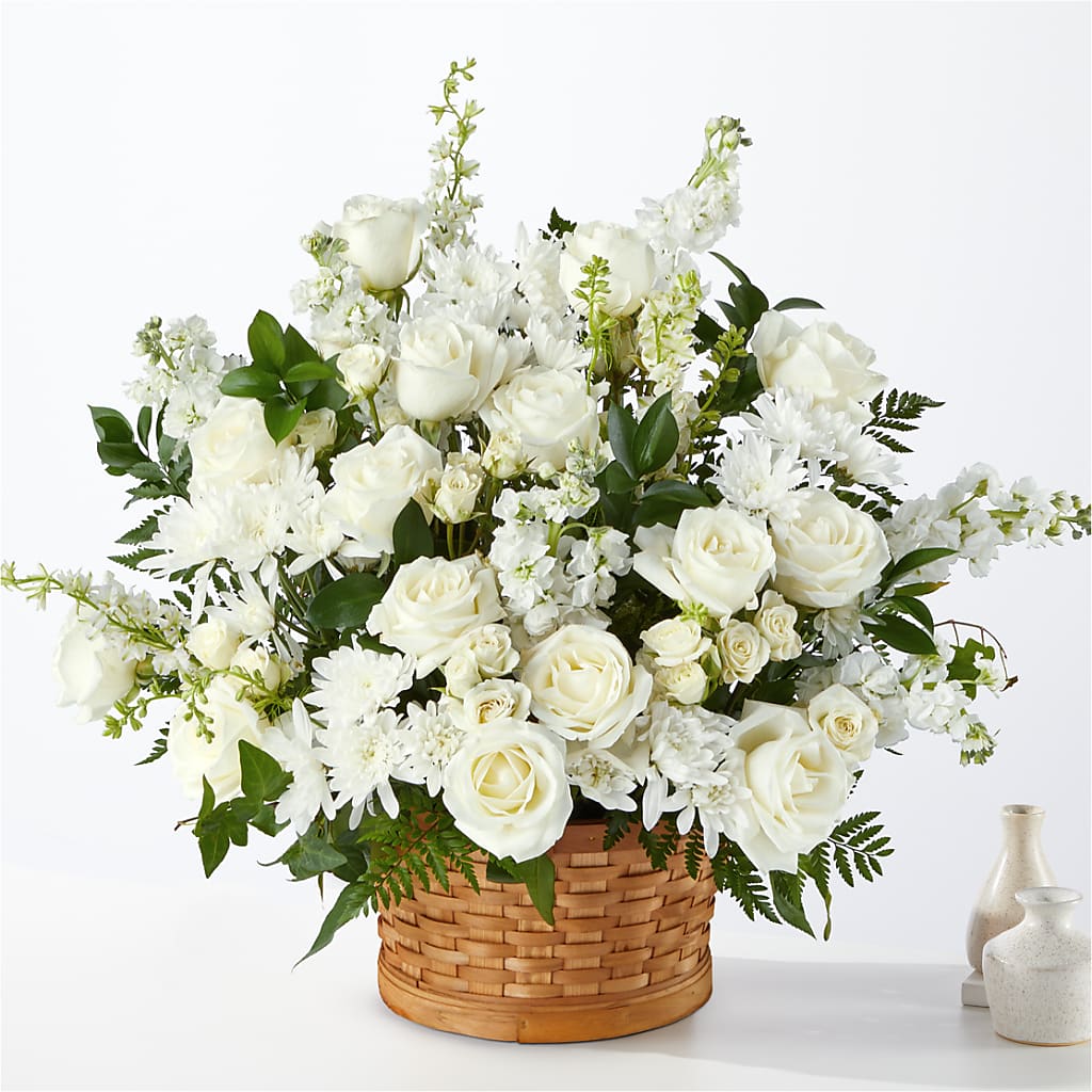 Heartfelt Condolences Arrangement – Flowersdyy, Hendersonville TN