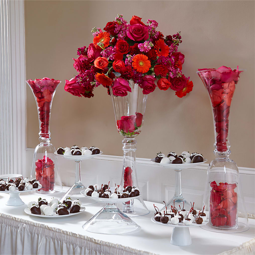 Life's Sweetness Centerpiece – FLOWERSDYY, Hendersonville TN