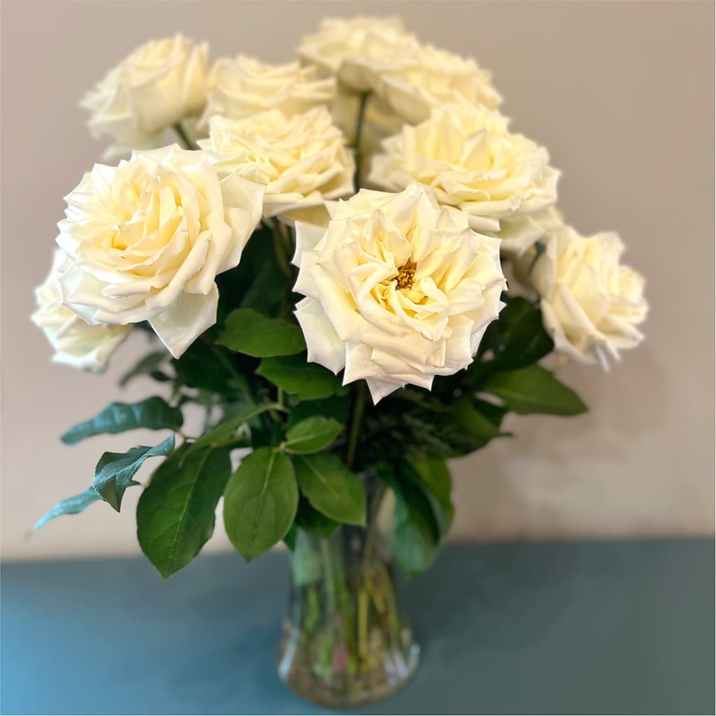 Long Stem Yellow Rose Bouquet – FLOWERS D & Y, Hendersonville TN