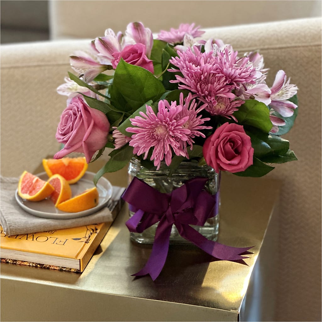 Sugarplum Bouquet – FLOWERS D & Y, Hendersonville TN