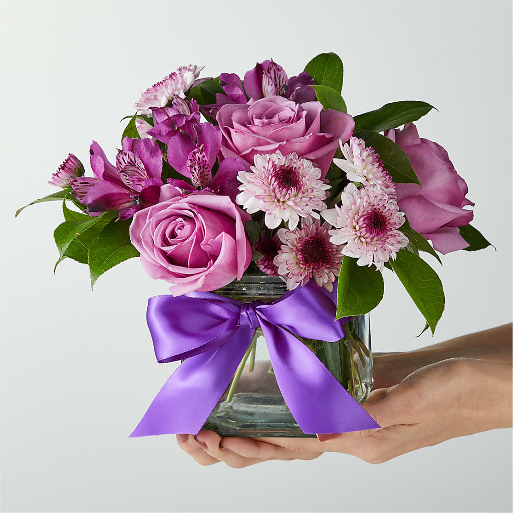 Sugarplum Bouquet – FLOWERS D & Y, Hendersonville TN