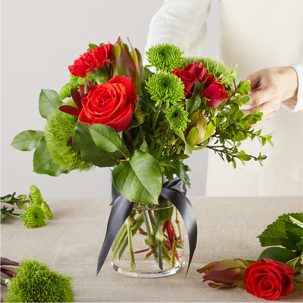 Heritage Kindle – A Florist Original – FLOWERS D & Y, Hendersonville TN
